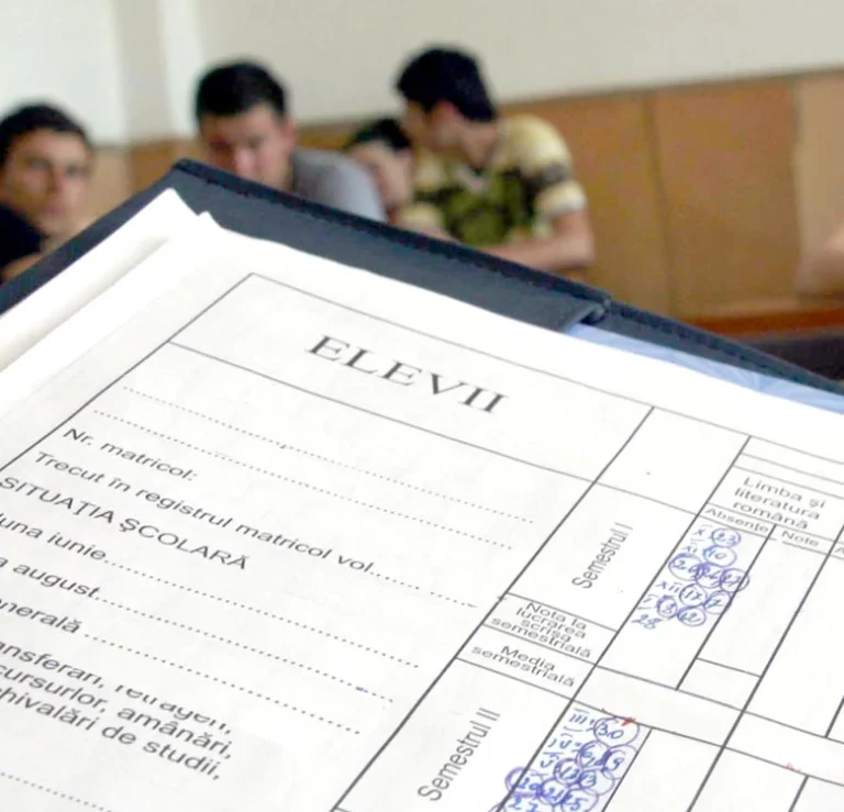 Plata cu ora pentru profesori ar crește: între 38 și 60 de lei net/oră, în noua variantă a legii salarizării